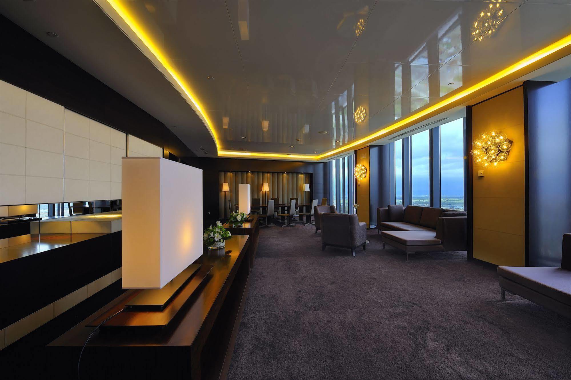 Hotel Eurostars Tower 5*