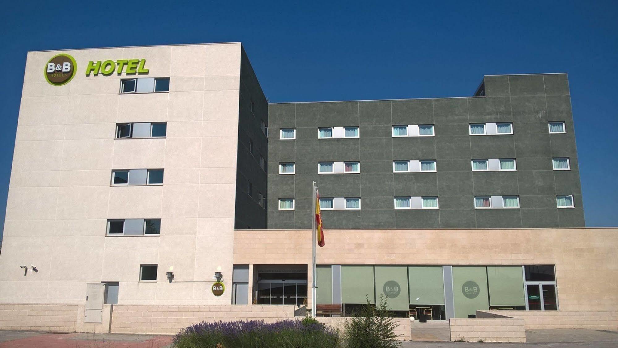 Aeropuerto T1 T2 T3 Hotel