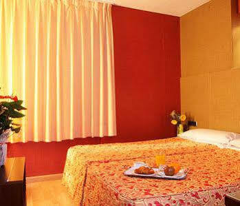 Hotel De Barajas Madrid