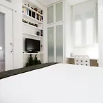 MIT House Genova en Madrid