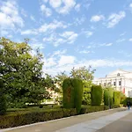 Palacio Premium Stay