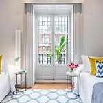 Sagasta Suites Luxury Apartments
