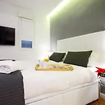 Malasaña Centric by Madflats Collection