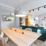 Dobo Rooms Oña