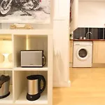 Céntrico Apartamento Estilo Pop-Art by Batuecas