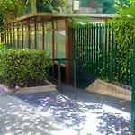 Comfortable And Accessible Studio In Madrid 35 M² Shared Pool