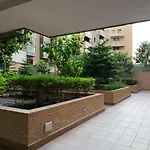Apartamento cerca del metro con plaza de garage