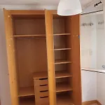 habitación muy cerca del centro, en el metro 10min a sol/ gran vía