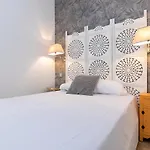 HOMEABOUT DIEGO DE LEÓN Apartment II