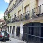 Centro Embajadores / Luxury Apartment