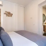 Charming Apartment For 4 Steps Away From Mercado De San Miguel , Calle Mayor IV