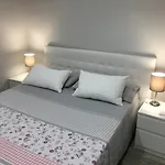 Apartamento estilo nórdico en Malasaña (Madrid Centro)
