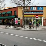 Dormitorio con Despacho Suites Torr Av América-Prosperidad