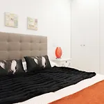 NEW design apartment Puerta del Sol PRE10C