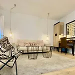 Charming La Casa de La Castellana