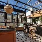 Petit Palace Preciados