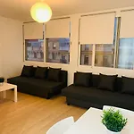 pisos con piscina barrio exclusivo-WizinkCenter
