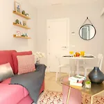 Apartamento Nuevo y Reformado al lado de la Gran Vía Madrileña
