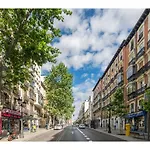 Apartamento amarillo en Atocha