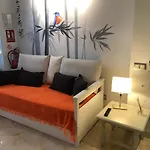 Moderno apartamento junto Av America con parking gratuito