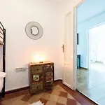 La Casa de San Lorenzo