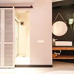 Chic Rentals Chueca- Calle Farmacia