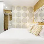 Mit House Puerta De America III En Madrid