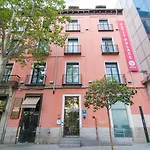 Petit Palace Plaza del Carmen