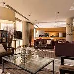Holiday Inn Madrid - Pirámides, an IHG Hotel