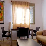 Reina Victoria Apartaments & Suites Tph