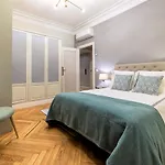 Wishome - Espectacular Piso De Lujo 360M2 En Madrid, Excelente Ubicacion, Muy Cerca Del Palacio Real