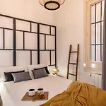 Beautiful flat close to Plaza de Mayor 4Peopl1Bath CON24