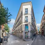 Spacious flat puerta del sol