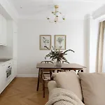 Deluxe Apartment Near Gran Via
