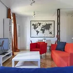 Confortable piso de 3 habitaciones en Retiro enfrente de Atocha