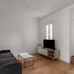 2 Bedrooms 1 Bathroom Furnished - Delicias - Bright - Mintystay