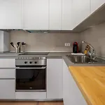 2 Bedrooms 1 Bathroom Furnished - Delicias - Bright - Mintystay