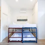 Coqueto Apartamento En La Calle Caribe. A/C Wifi