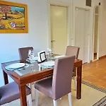 Acogedor Piso En Madrid De Dos Habitaciones