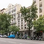 Amazing Apartment! Quiet And Bright, Madrid.