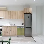 Urbantec Realty - Plaza De Castilla