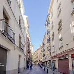 Encantador Piso En La Latina Madrid Centro/Rastro
