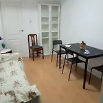 Apartamento En Calle Garci Nuno De 3 Dormitorios