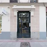 Bhost - Ferraz 74