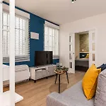 Bonito Apartamento En Malasana / Gran Via
