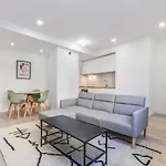 Apartamentos Madrid Rio I