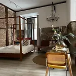 Opera Suite Carmen Studio near Royal Palace