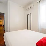 Apartamento Para 4 Paxdiego De Leon- Bsalamanca Ferr-Rio