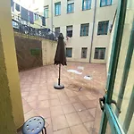 Céntrico apartamento en Embajadores