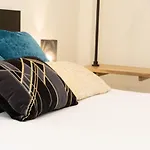 City Center 2Bd Private Apt Puerta El Sol + Ac